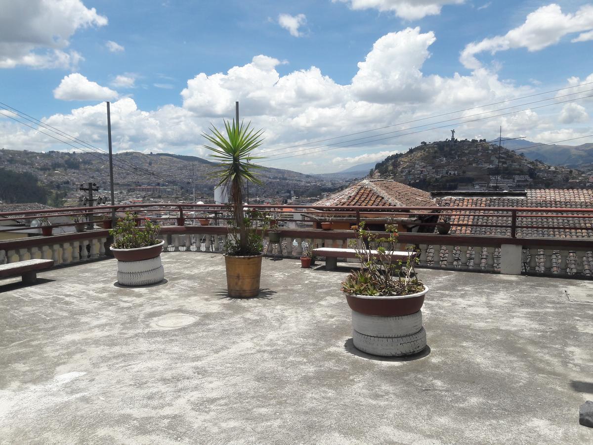 David'S Friends B&B Quito Ngoại thất bức ảnh